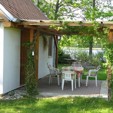 Chata u rybníka Nový Lipnický Třeboň Exterior foto