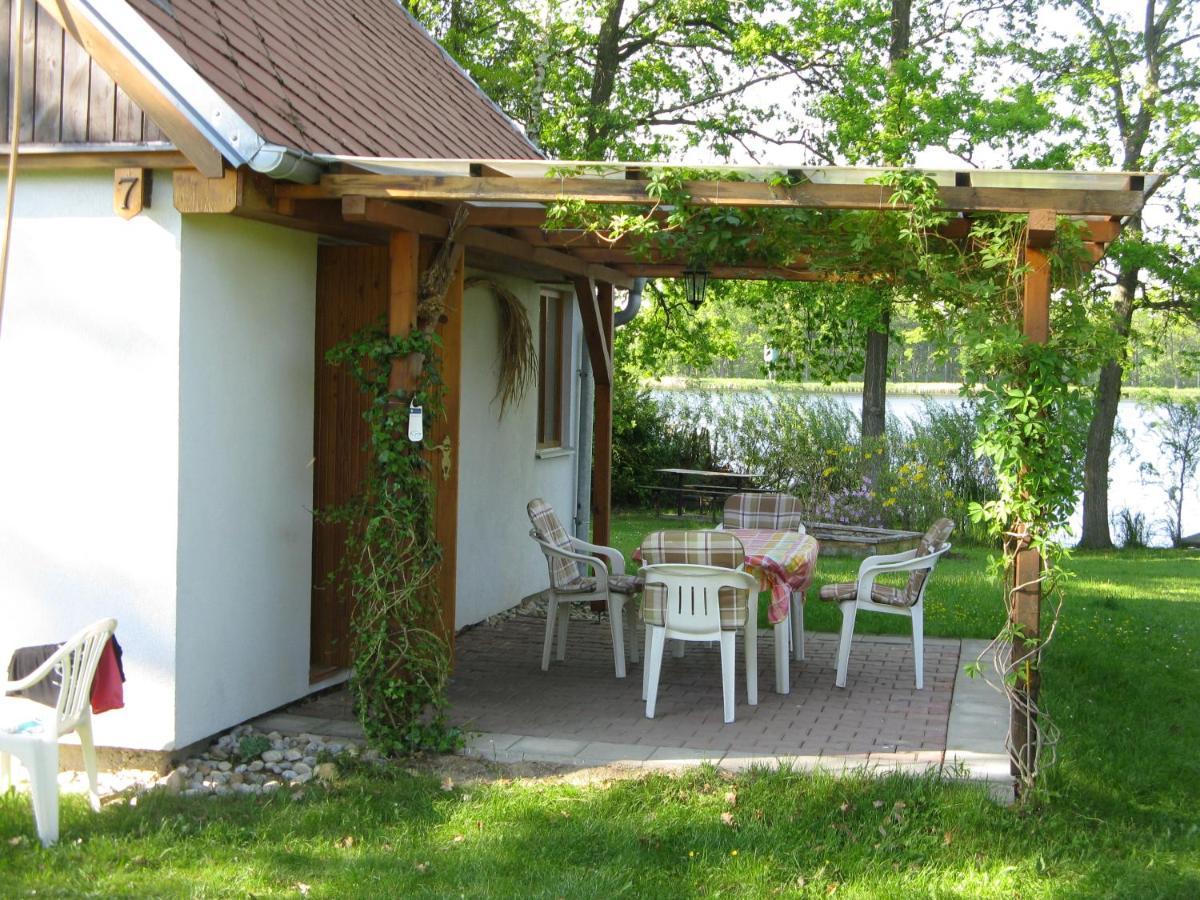 Chata u rybníka Nový Lipnický Třeboň Exterior foto